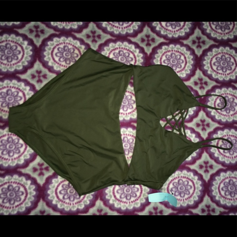 Cupshe One piece bathing suit